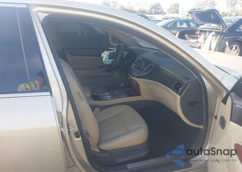 2012 Hyundai Genesis 3.8 из США, поврежденный, VIN KMHGC4DD8CU204466